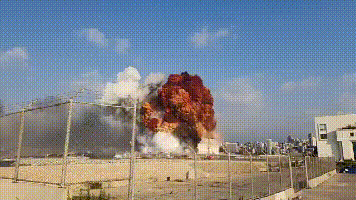 1598245618650302.gif